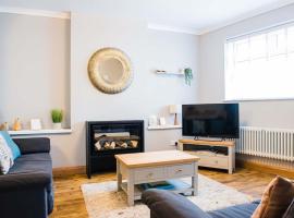 Mumbles Apartment near to shops and beach, hotel in The Mumbles