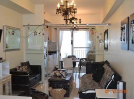 Staycation at Tagaytay 1733 Wind Residences with Taal Lake view WIFI and free parking, hotel in Tagaytay