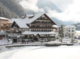 Sporthotel Europa Sul Lago, hotel en Alleghe