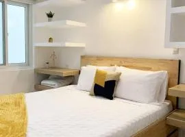 Curious Family Space D1