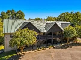 Poplar Point Condo Unit 12B