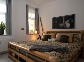 MD-7 Lutherstrasse 15 - Luxus-Wasserbett-SmartTV-Terrasse-2Schlafzimmer