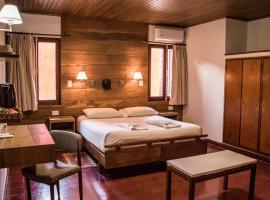 Hotel Cuatro Pinos, hotel v destinaci Oberá
