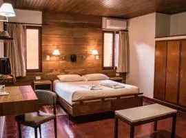 Hotel Cuatro Pinos