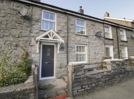 7 Tai Oakeley, holiday home in Blaenau-Ffestiniog