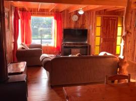 Cabana en Las Cascadas, ξενοδοχείο σε Puerto Clocker