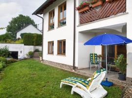 Ferienwohnung Meisbüsch, hotel with parking in Merzig