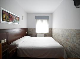 Pensión Serafín, homestay in Avilés