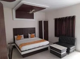 Hotel Gayatri Residency, Agra
