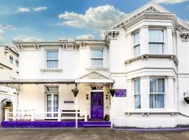 Brunton House Guest House, cheap hotel in Clacton-on-Sea