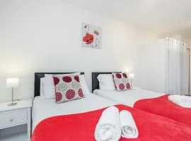 MPL Apartments - Queens Broadway F4