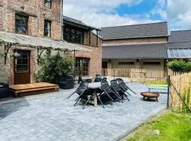 Charming House & Garden in Rochefort - Boules & Terraceb