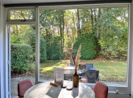 Modern natuurhuisje midden in het bos op de Veluwe - Beau Home, cabaña o casa de campo en Otterlo