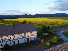 Camping-Stellplatz auf dem Bauernhof für Wohnmobil und Caravan bis 8m Länge - ohne Zimmer
