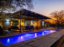 Garangani, Self-Catering Villa at Buffelshuis Safari Camp