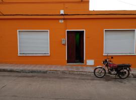 Casa Ituzaingó، بيت عطلات في ميناس