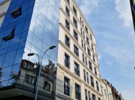 H41 Luxury Suites, hotell i Palilula i Beograd