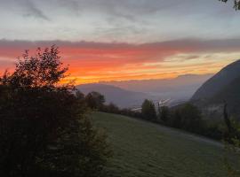 La coccinelle, hôtel à Noyarey près de : Télésiège de la Quoi