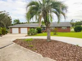 15 Minutes to the Gulf of Mexico! Beautiful home on Lake Rousseau