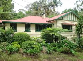Rosella's On Springbrook