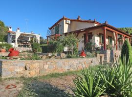 Blue & Green Villa, hotell i Panormos Skopelos