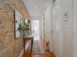 Ndussole Guest House, hotel v Portu