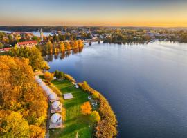 Lake Glamp Mikołajki - Adults Only, луксозен къмпинг в Миколайки