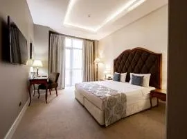 Sapphire Inn Hotel