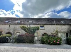 Lomas Cottage