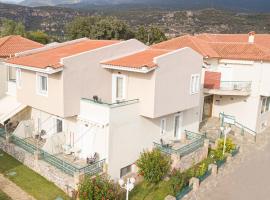 Remvi Hotel - Apartments, hotel in Stoupa