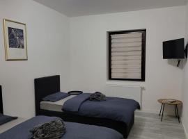 Place to sleep - Kassel: Direkt an der Uni, hotel near Kulturzentrum Schlachthof, Kassel