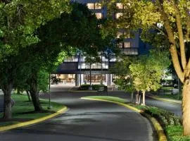 Crowne Plaza College Park - Washington DC by IHG
