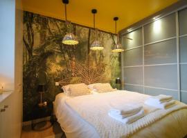 Luxury Copacabana proche Orly et Paris avec baignoire extérieur, logement avec cuisine à Draveil