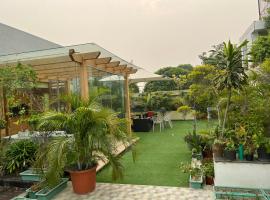 GREEN HOME STAY, hotell i Lucknow