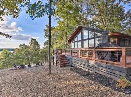 Foxtail Cabin Retreat Steps to Beaver Lake!