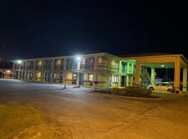 Briarwood Inn, motel i Amory