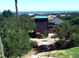 Cabaña con vista al mar