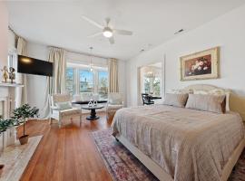 Beautiful One Bedroom Condo Perfect for Halloweekends G, hotel cerca de Parque acuático Kalahari, Sandusky