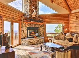 Stunning Sonora Cabin with Unobstructed Views!, hotell i Sonora