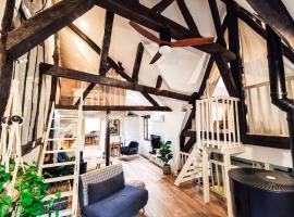 Loft atypique au calme avec cour privative
