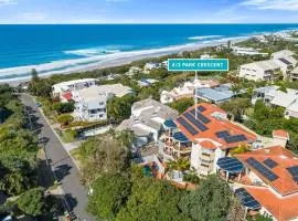 4 Parkshores Coastal Retreat Close to Beach Private Outdoor Spaces