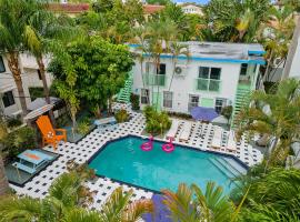 CRUELLA de VIL SUITE at THE KarINN BOUTIQUE HOTEL - Downtown Ft Lauderdale 8, hotel in Fort Lauderdale