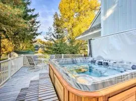Cozy Getaway Private Hot Tub, Near Skiing!