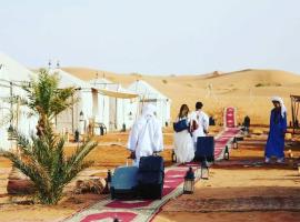 Sahara Luxury Tented Camp, luxe tent in Merzouga