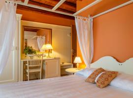 Hotel Calvi-Ristorante Mainor: Vittorio Veneto'da bir otel