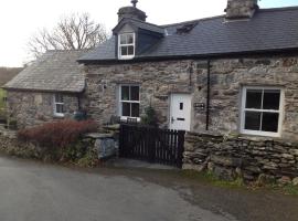 Garth Engan Private Self Contained B&B with Garden Area, hotel cerca de Castillo de Harlech, Llanbedr