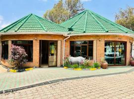 Happy Rhino Lodge, hotel v destinaci Arusha