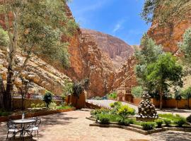 HôteL Berbère de la Montagne, hotel em Imdiazene