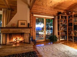 Luxury Chalet Vila on Mountain Top with great view, hotel in Kalavrita