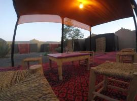 Nomad Bivouac, hotel a Merzouga